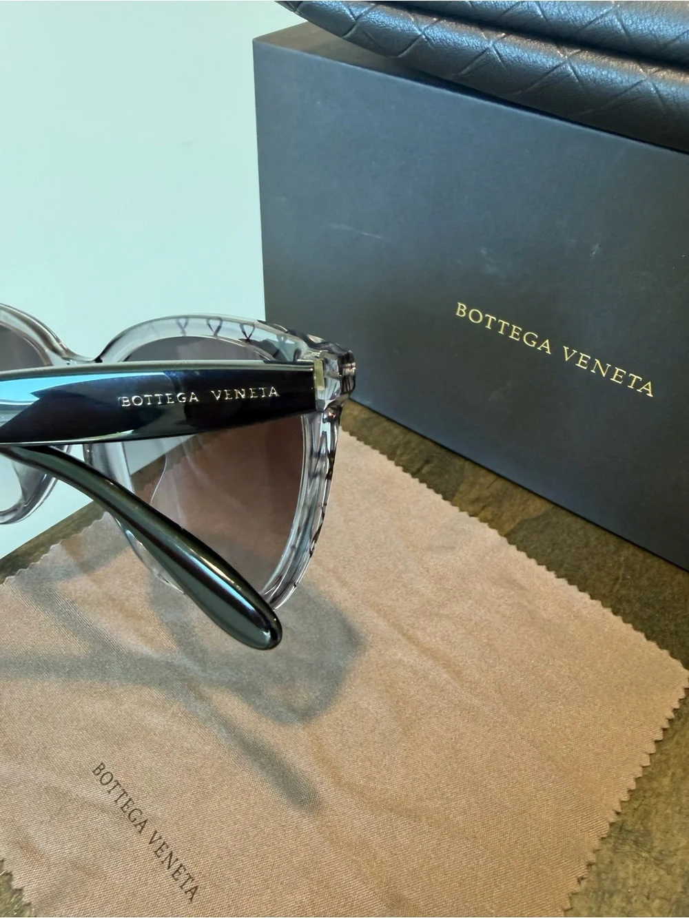 Bottega Veneta Gray Tortoiseshell Gradient Cat-Eye Sunglasses